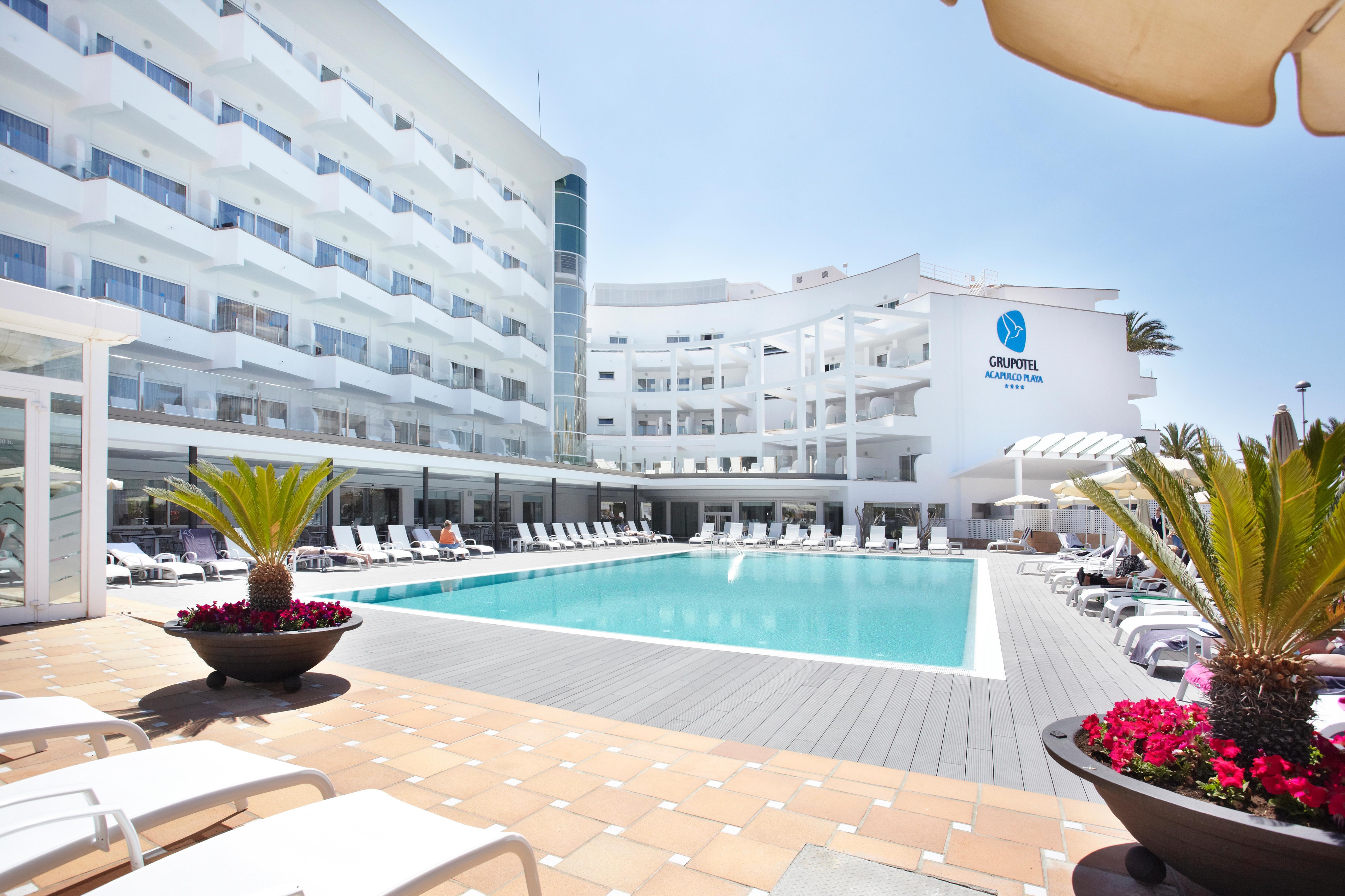 Grupotel Acapulco Playa - Adults Only Плая де Палма Екстериор снимка
