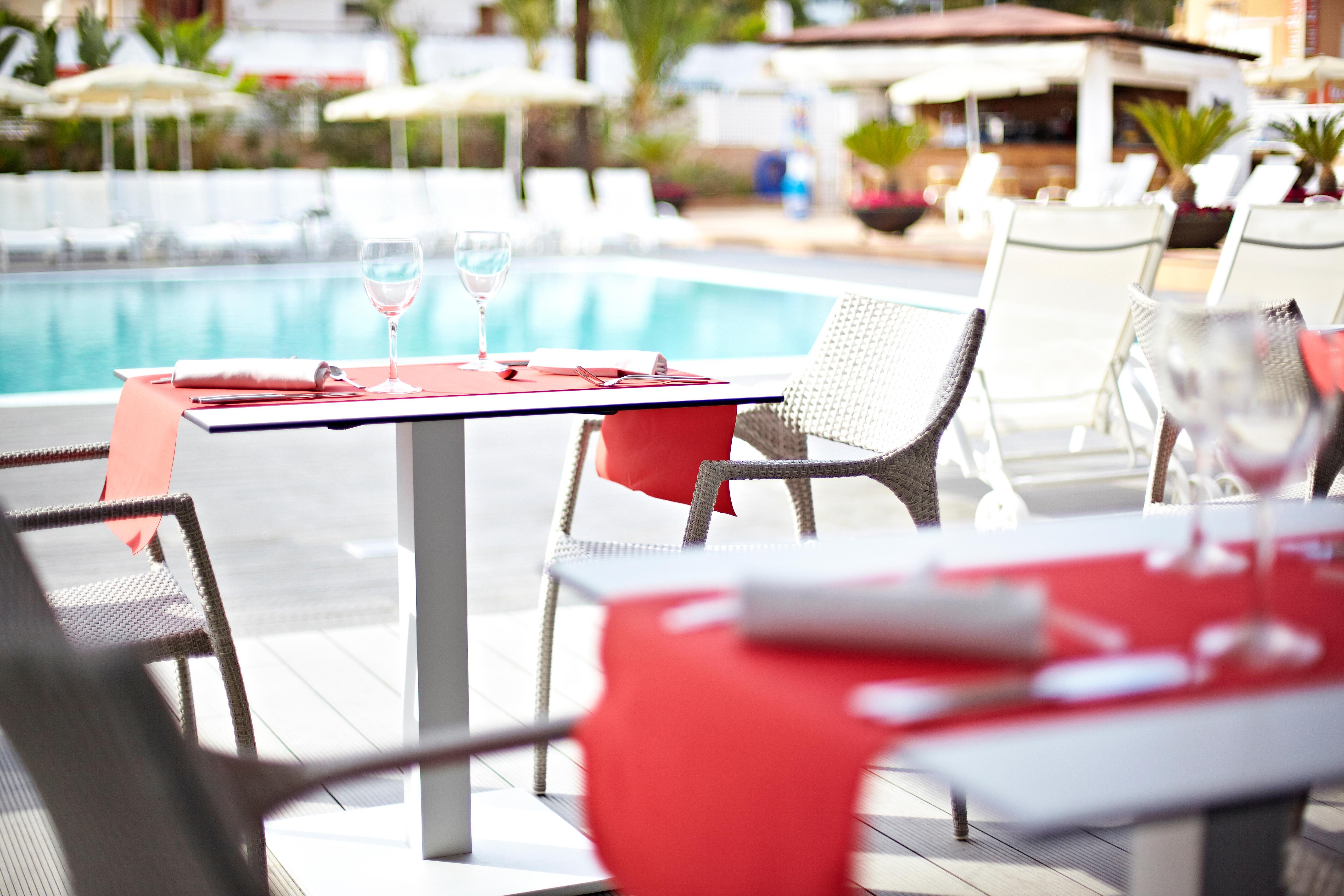 Grupotel Acapulco Playa - Adults Only Плая де Палма Екстериор снимка