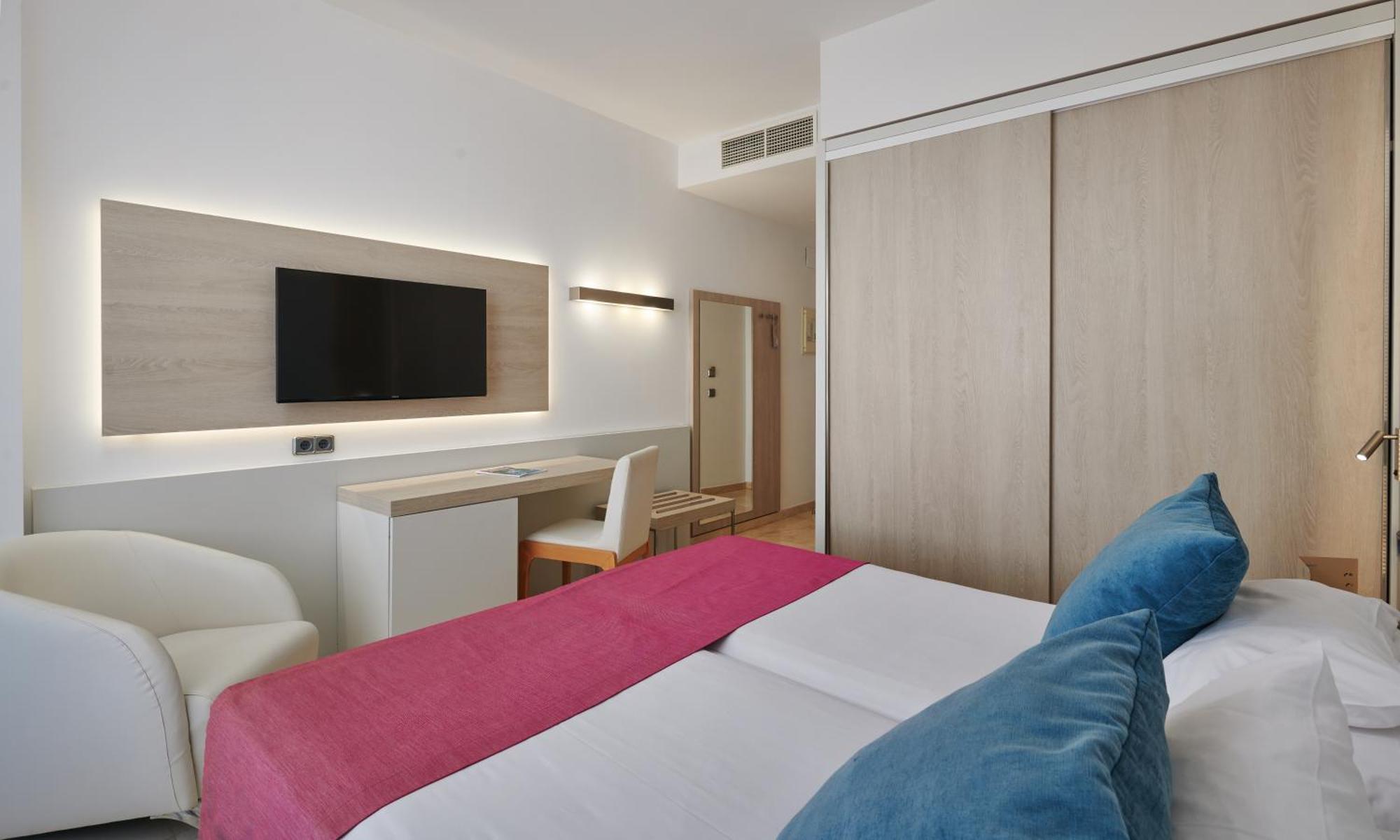 Grupotel Acapulco Playa - Adults Only Плая де Палма Екстериор снимка